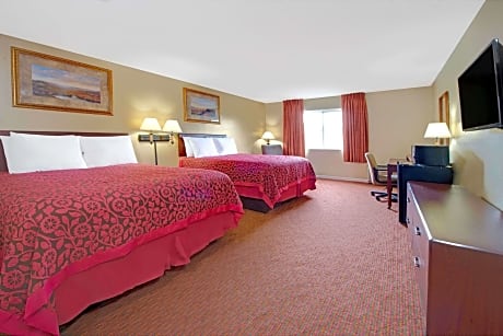 Queen Room with Two Queen Beds - Non-Smoking