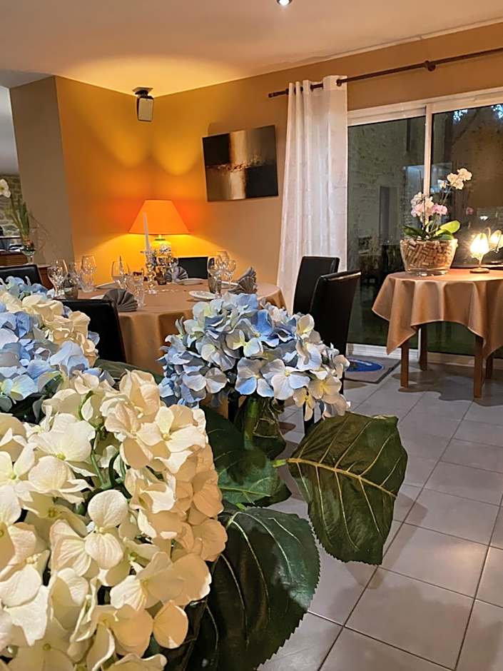 Hôtel L'Hortensia & Appartement & Restaurant