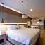 Five Hotel