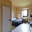 Hotel & Hostel 7
