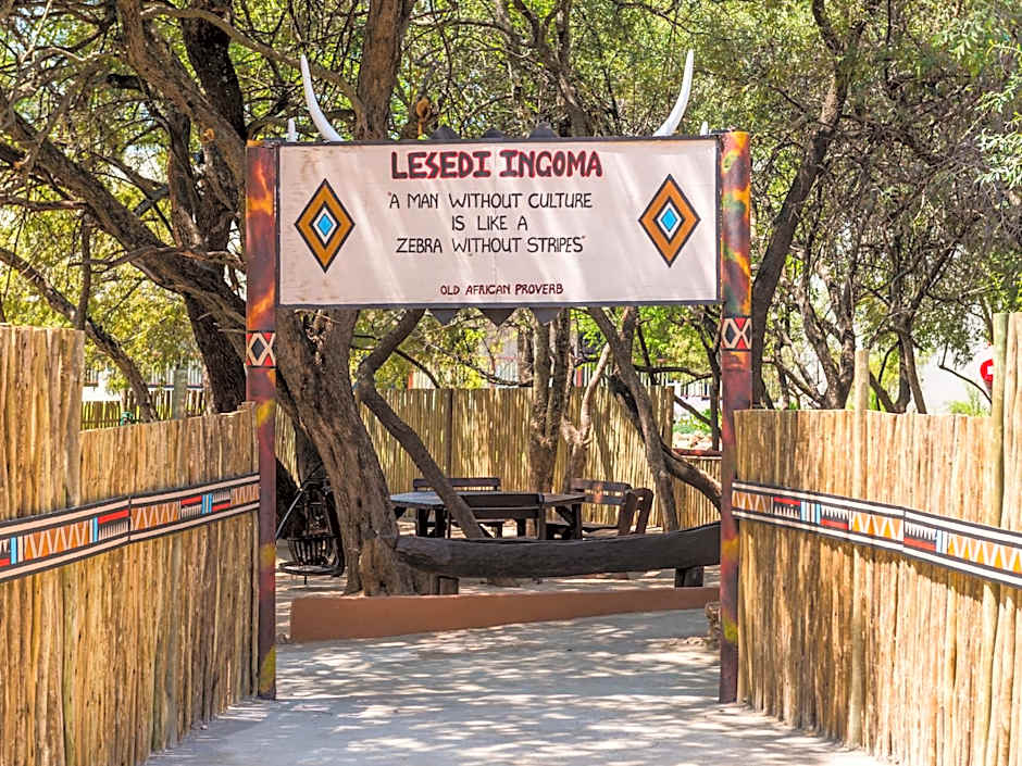 aha Lesedi African Lodge & Cultural Village