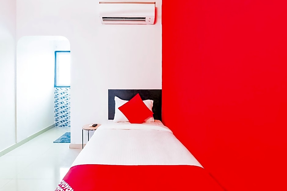 Hotel O Maruthi Gandhi Park