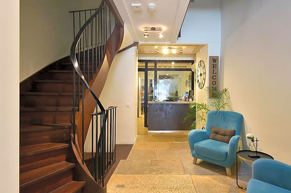 Hotel Rousseau