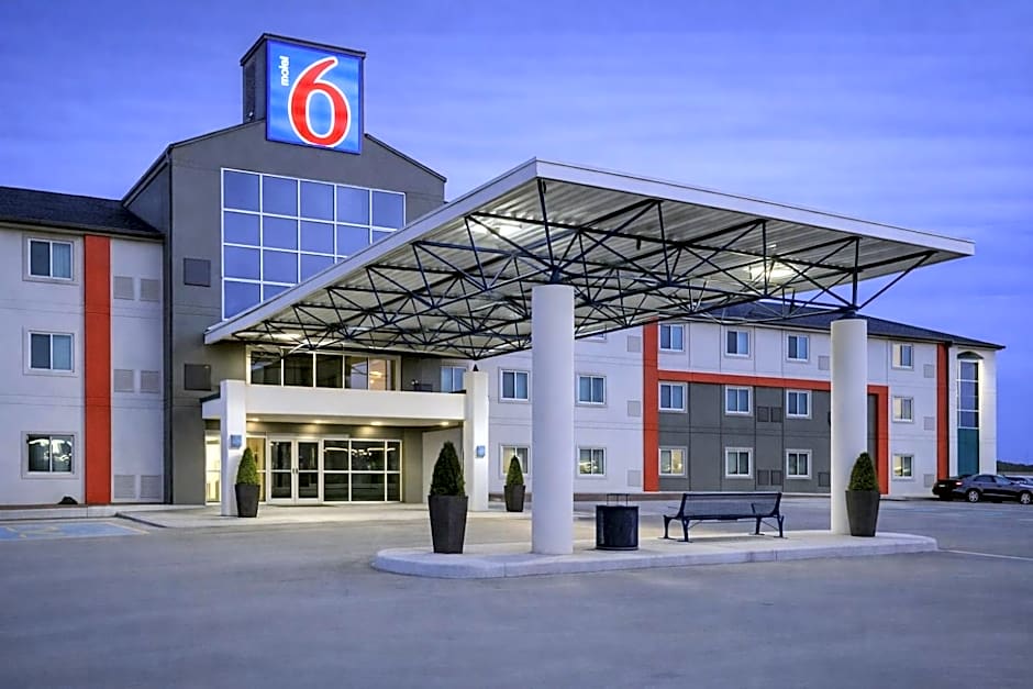 Motel 6-Saskatoon, SK