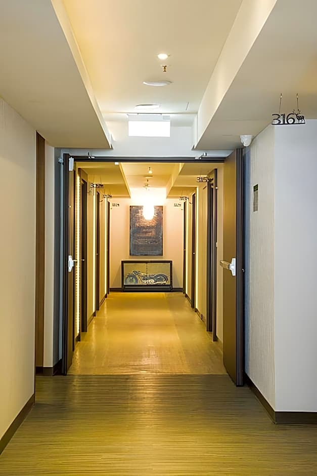 CHECK inn Yilan LuoDong