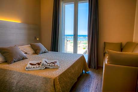 Superior Double Room with Sea View