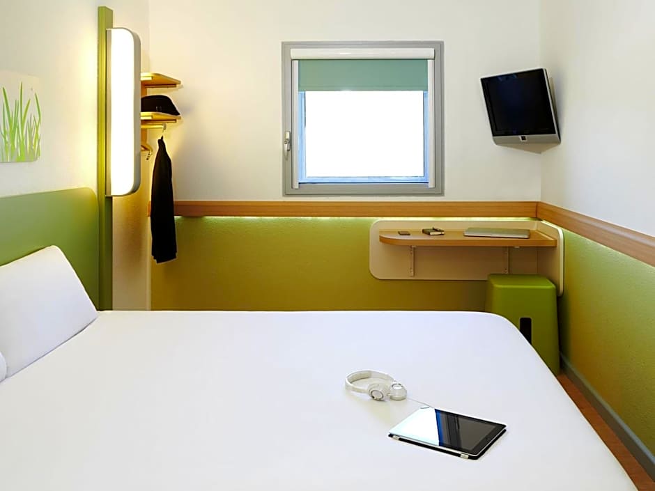 ibis budget Newport