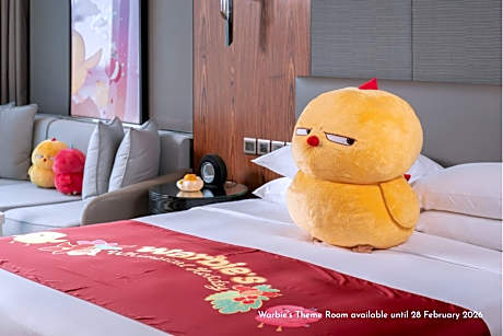 Family Deluxe Room with One King Bed and One Bunk Bed