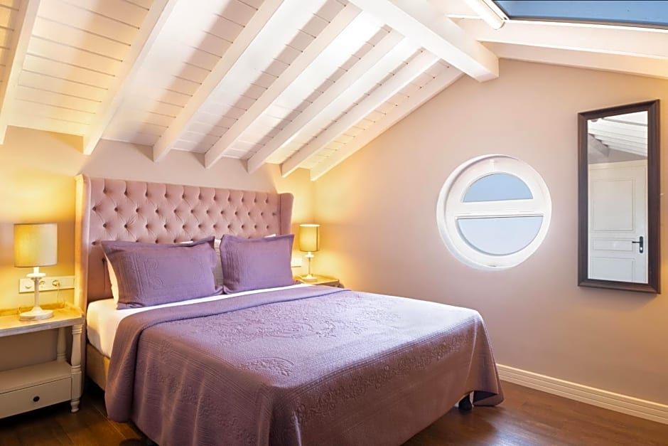 Bramasole Alaçatı Butik Hotel