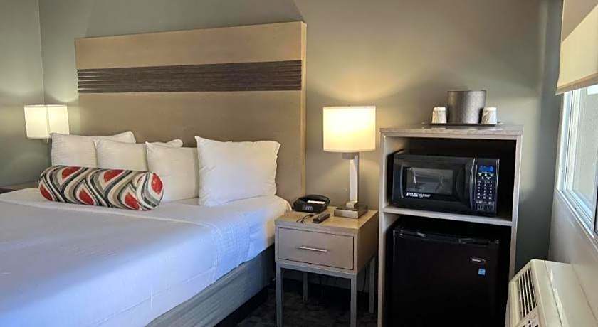 Pacific Motor Inn