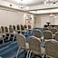 Holiday Inn Express Hotel & Suites Dallas South - DeSoto By IHG