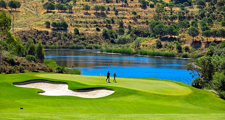 Monte Rei Golf & Country Club