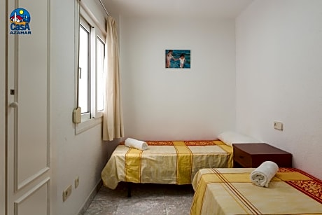 Apartment with Pool View