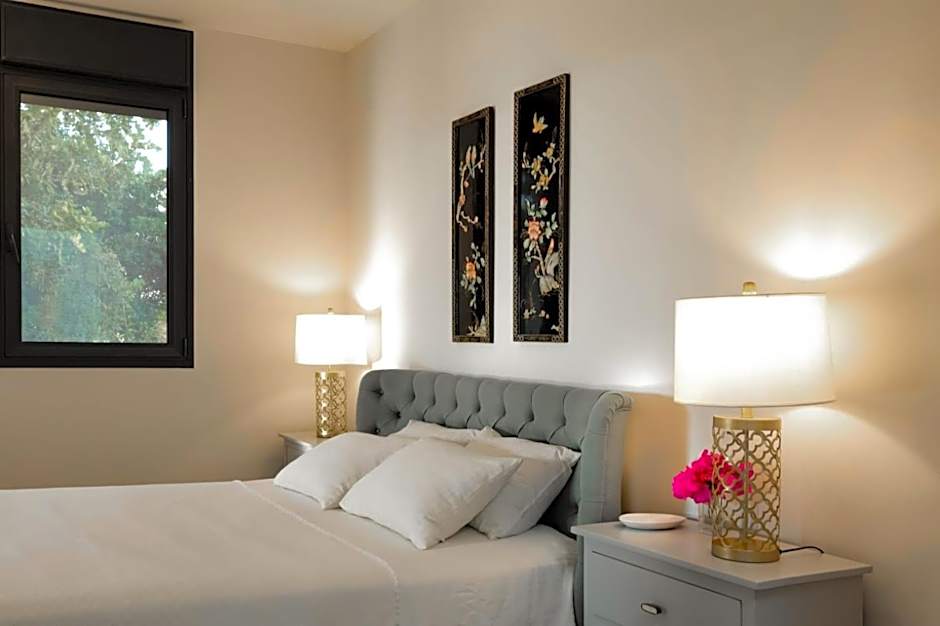 Yamim Suites On The Beach