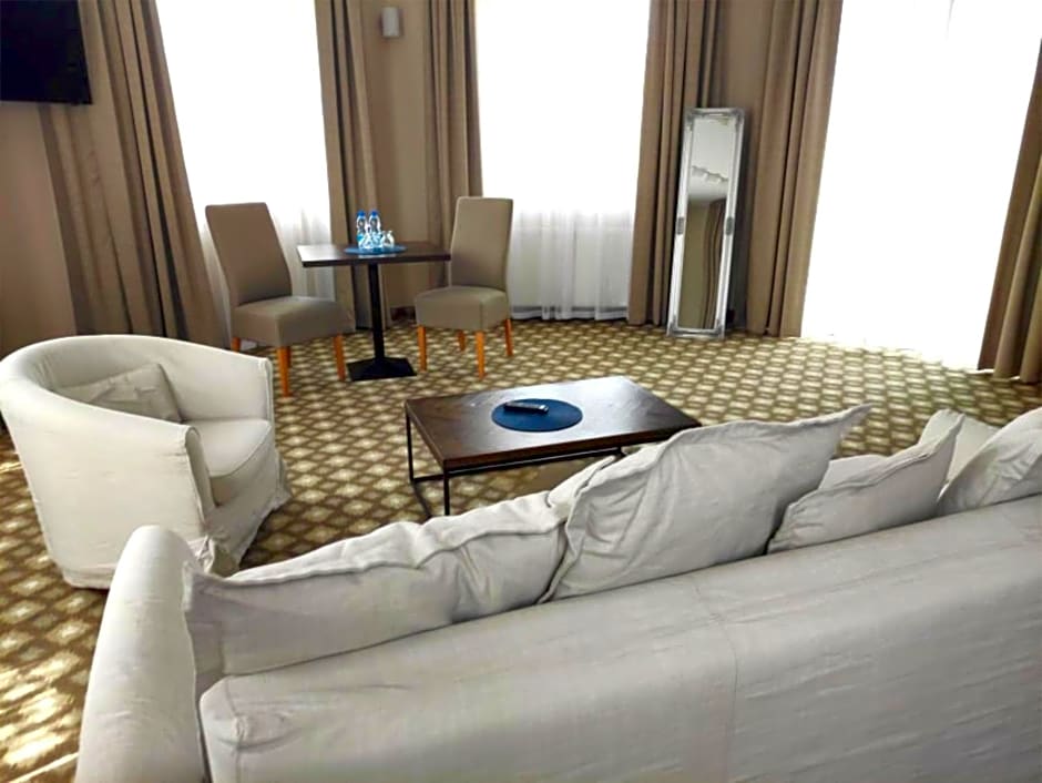 Hotel Nowy Zdrój - Centrum Zdrowia i Wypoczynku