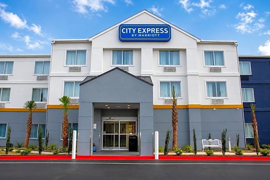 City Express by Marriott Lafayette