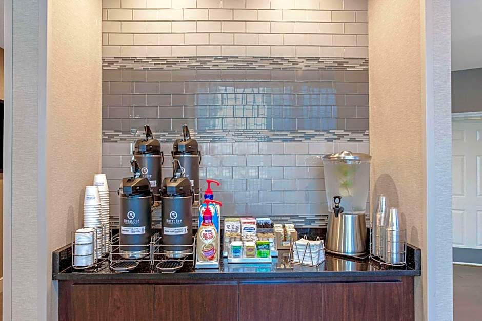La Quinta Inn & Suites by Wyndham Panama City