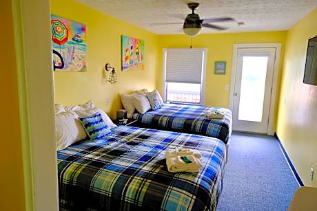 Two Queen Beds with Kitchenette