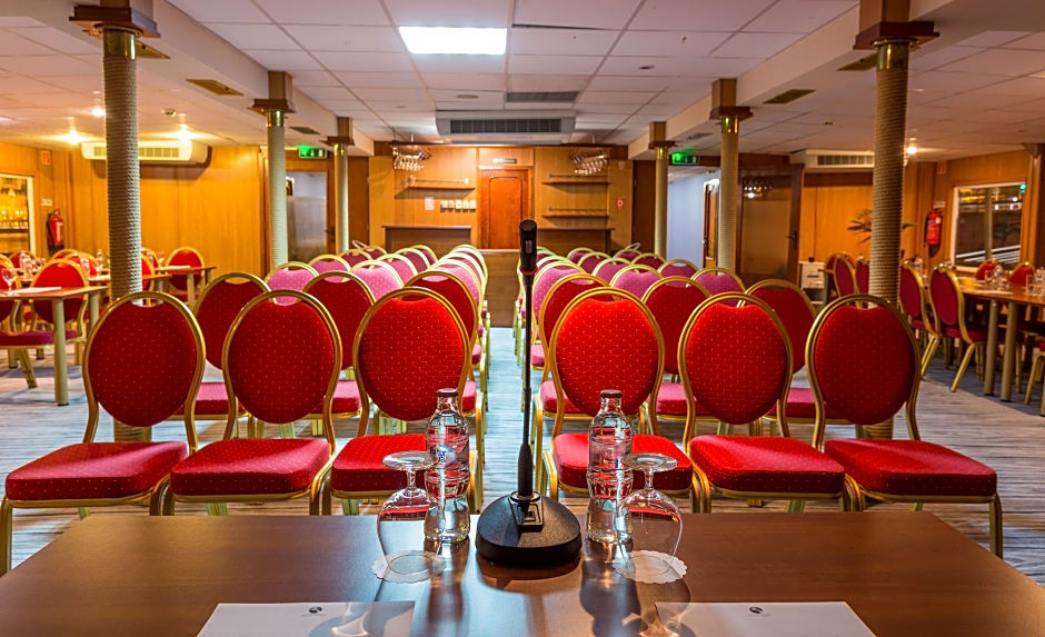 Grand Jules Boat Hotel Budapest