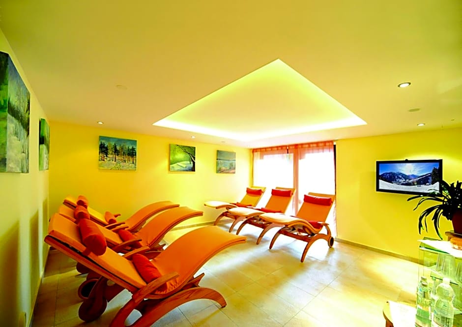 König - Joker Card included in Summer