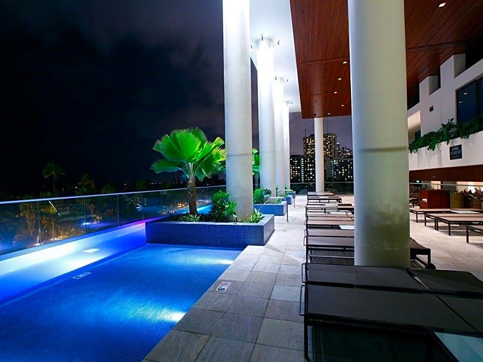 Jet Luxury @ The Trump Waikiki – Honolulu, HI