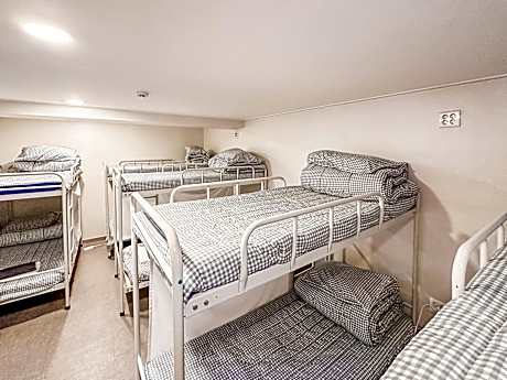 Bed in 4-Bed Female Dormitory Room