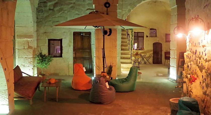 Feris Cave Hotel