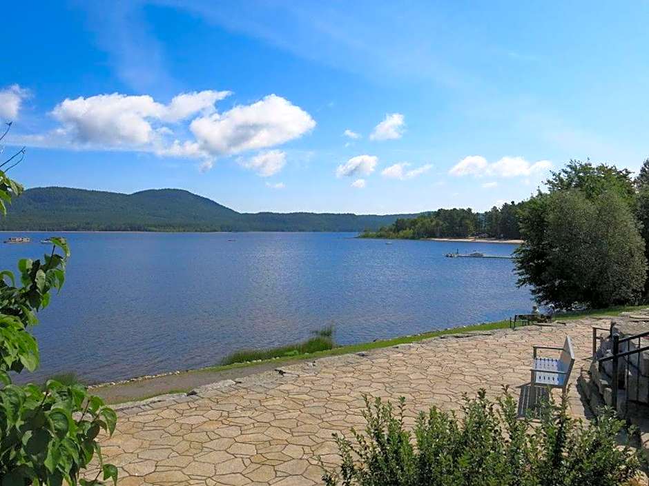 Shemron Suites Hotel