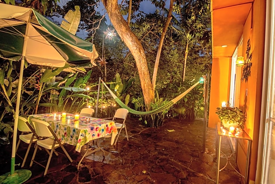 Htl & Villas Comala, alberca , parking, centricas, Petfriendly