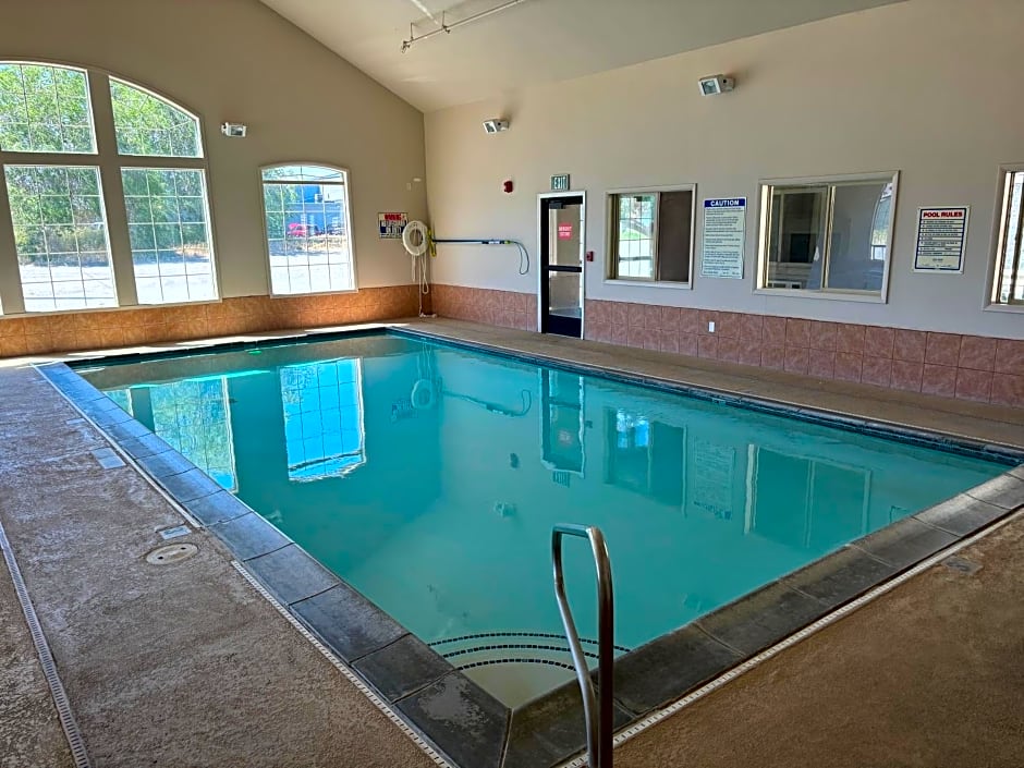 Super 8 by Wyndham Rexburg