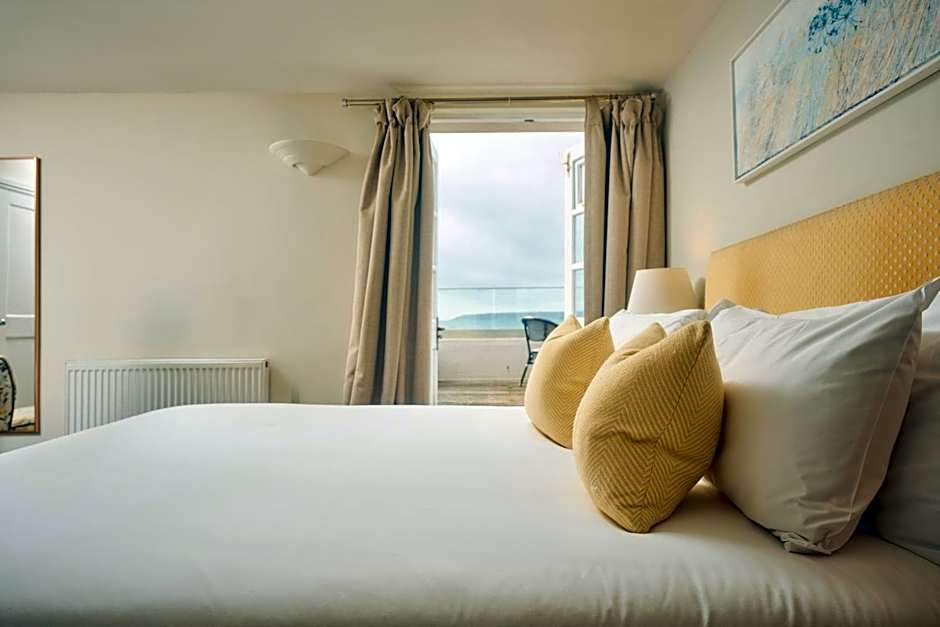 The Godolphin Hotel