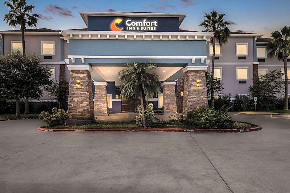 Comfort Inn & Suites Donna near I-2
