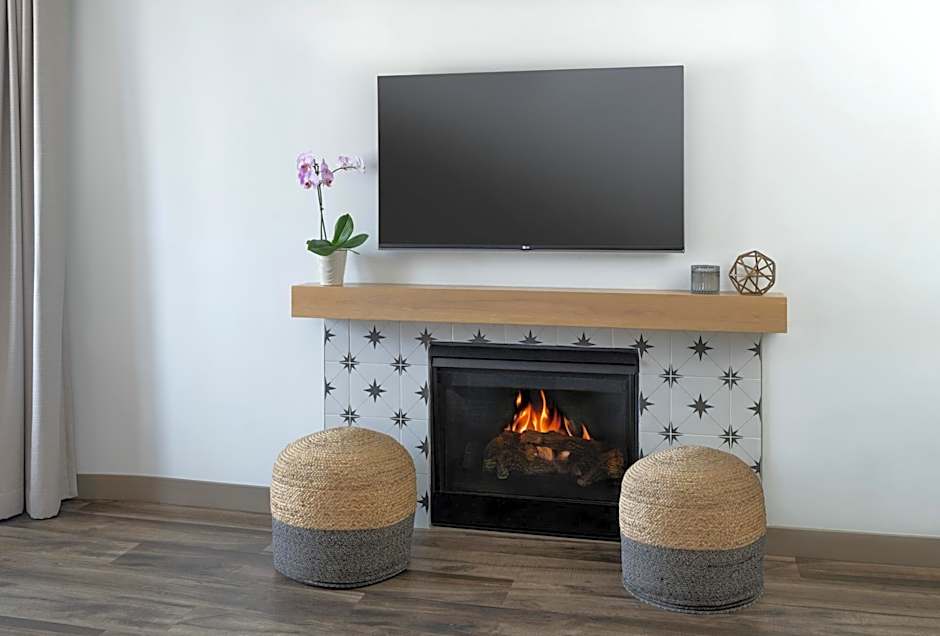 Cardiff By The Sea Lodge