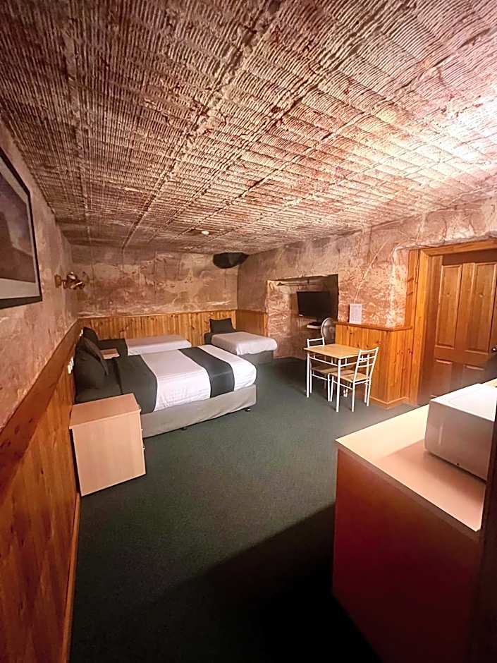 Coober Pedy Experience Motel