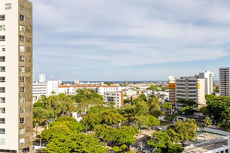 Flat Metropoles Ilha do Leite by Easy Home