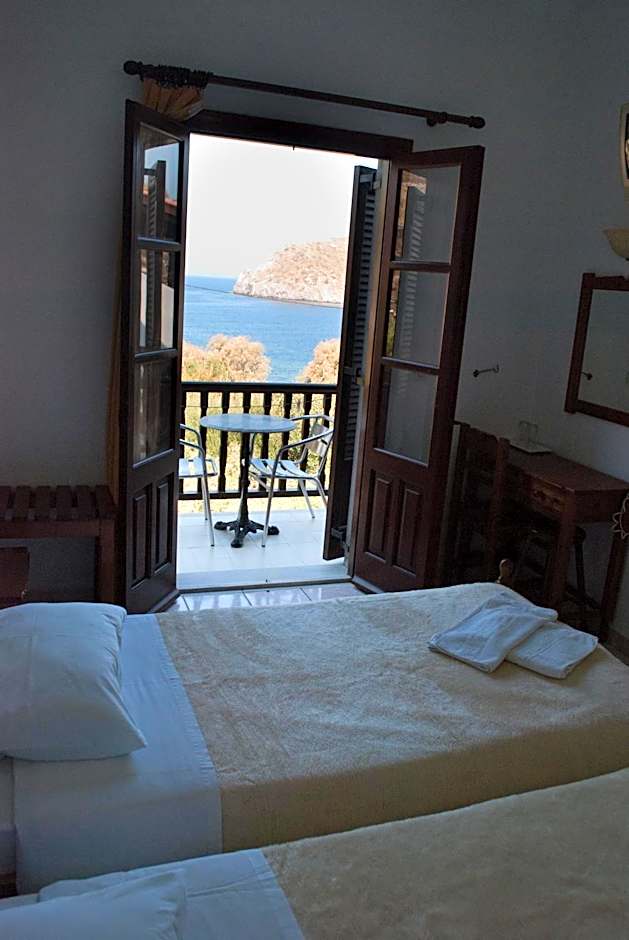 Photo 1 of 6 of Standard 1 Double Bed or 2 Beds
