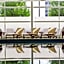 Renaissance by Marriott Schaumburg Convention Center Hotel