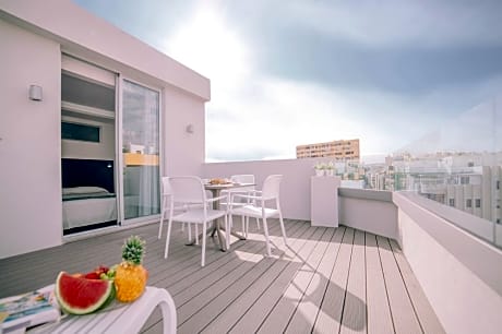 PENTHOUSE 2 BEDROOM WITH TERRACE 1 PERSON