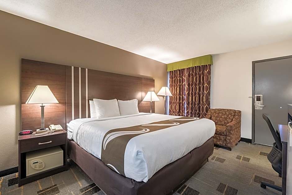 Quality Inn Cleveland North