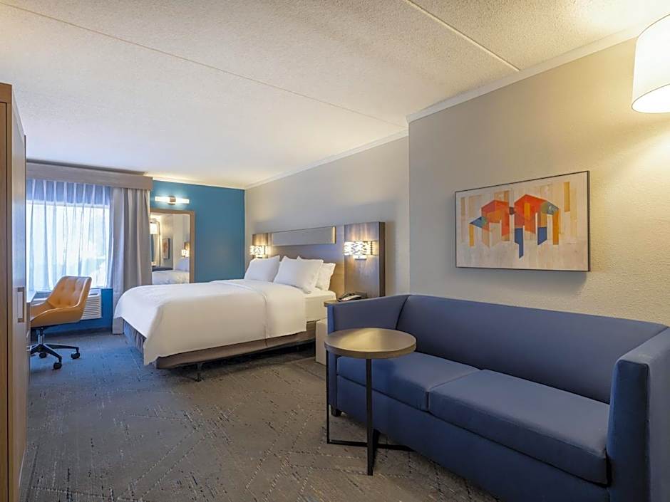 Holiday Inn Express & Suites Greensboro - (I-40 @ Wendover) By IHG