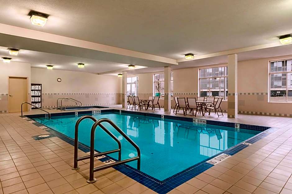 Hampton Inn by Hilton Edmonton/South