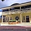 Warm Well Hotel