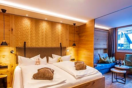 Junior Suite with Balcony