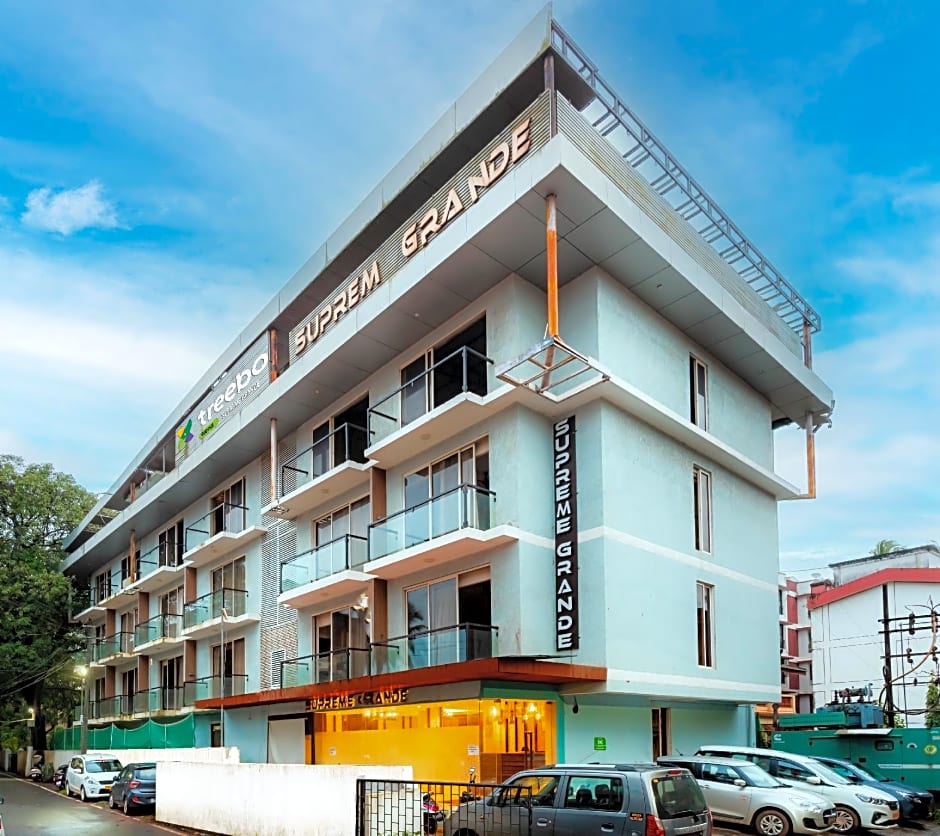 Treebo Supreme Grande