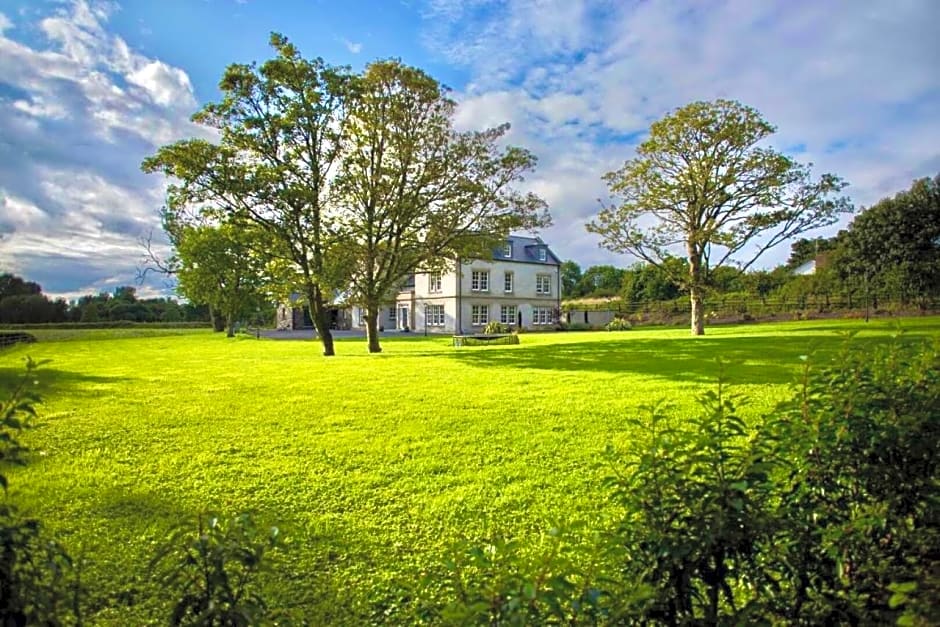 Bailey's Court, Guest Accommodation