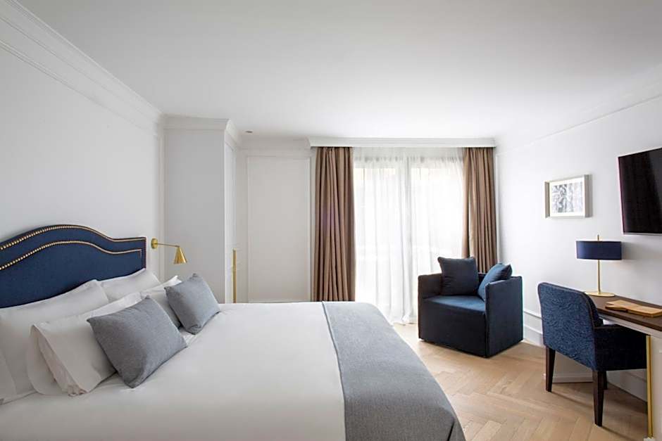 Hotel Midmost by Majestic Hotel Group