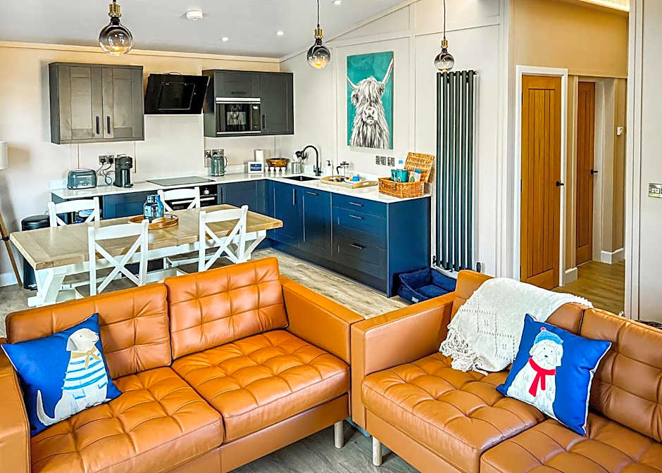 The Warrens At Foxtail