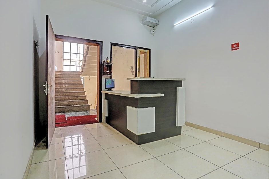 Super Hotel O Park Inn Near Parashuram Chowk