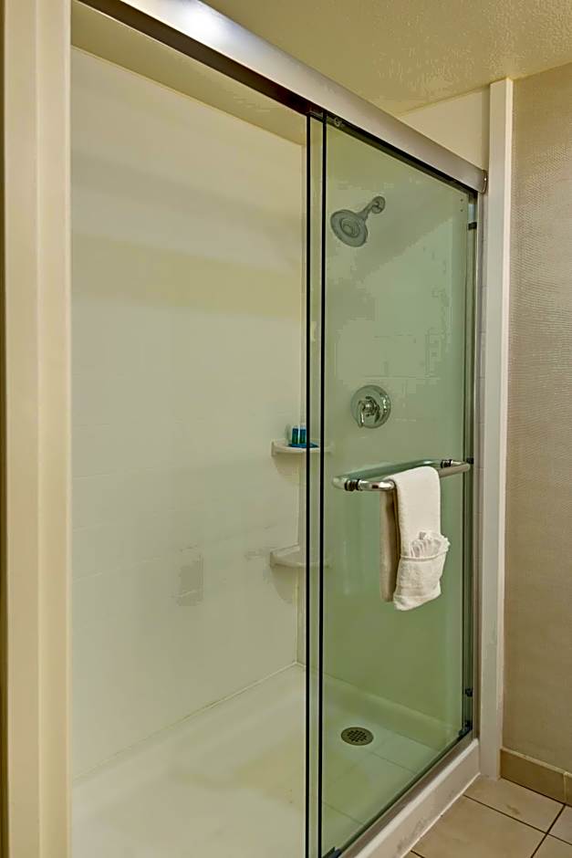 Holiday Inn Express Newport Beach By IHG