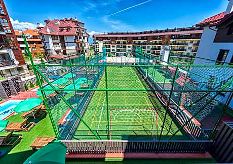 Two-Bedroom Apartment (4 Adults + 2 Adult or 2 Children)